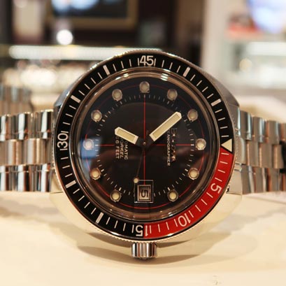 BULOVA Devil Diver 98B320 | 国産・輸入ブランド腕時計の正規販売店 