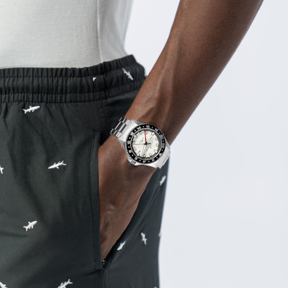 カーキ ネイビー Scuba Automatic GMT 43mm