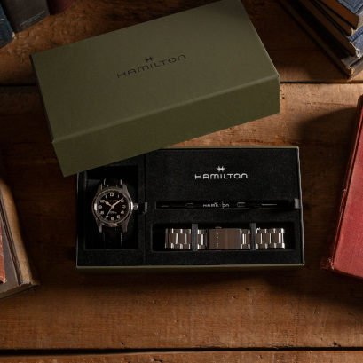 カーキ フィールド Murph 42mm Bracelet Bundle