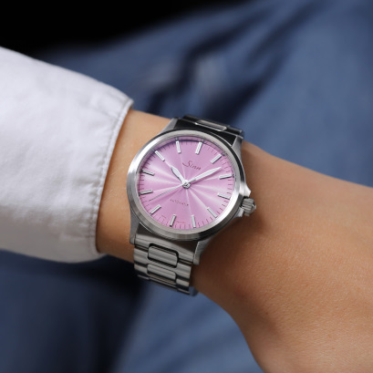 556 Mauve