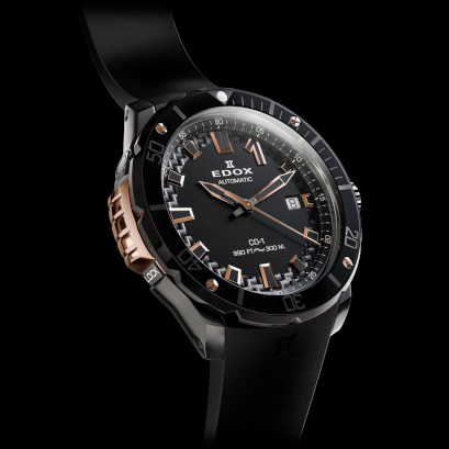 クロノオフショア1 ベゼルロック デイト オートマティック