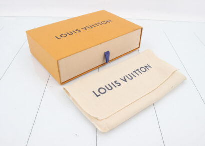 LOUIS VUITTON (ポルトフォイユ・ヴェエノワ)